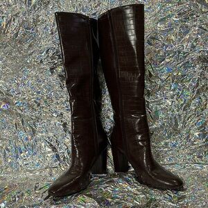 DARK BROWN TALL BOOTS